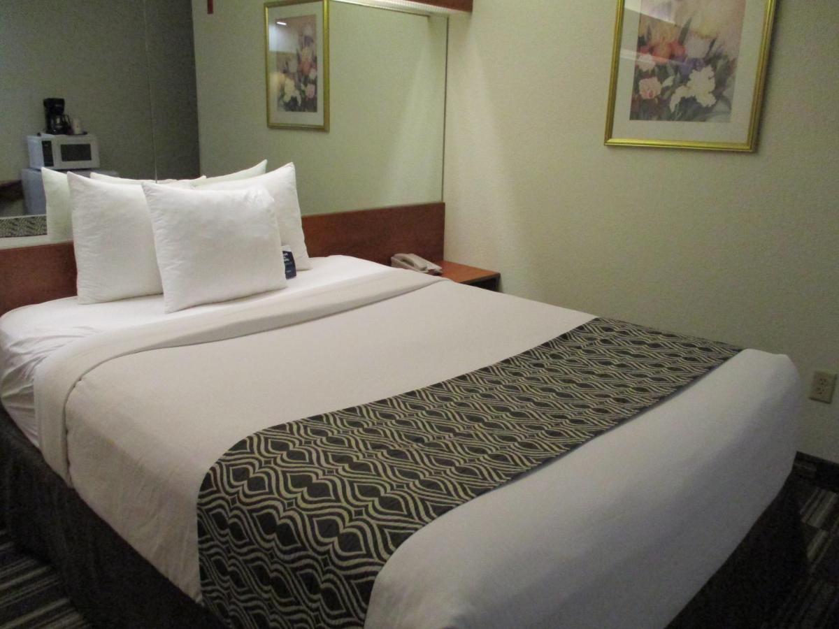Microtel Inn And Suites - Inver Grove Heights Extérieur photo